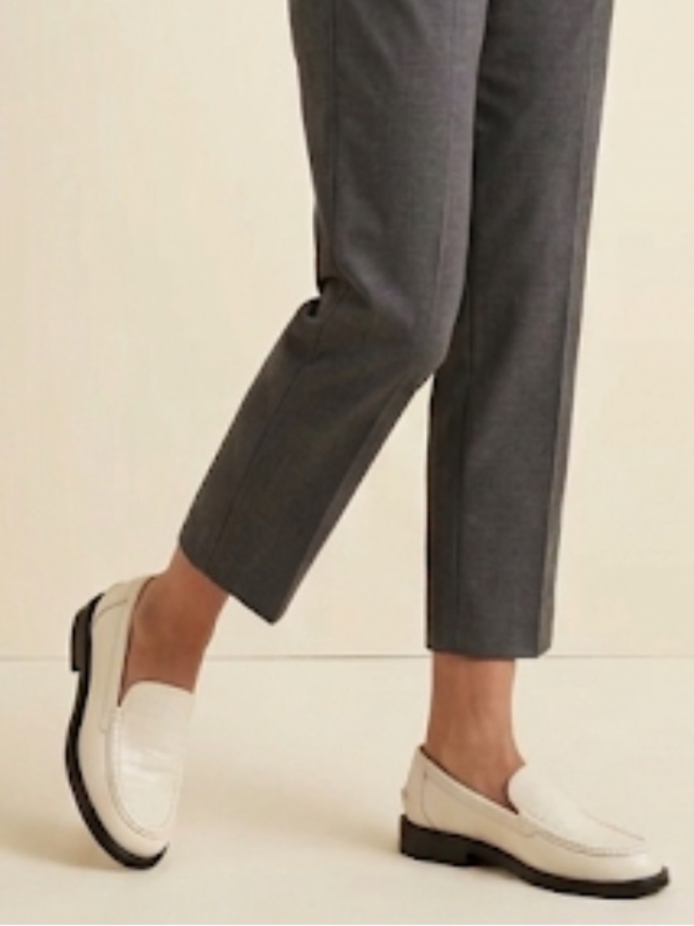 NWOB LABUCQ Woman Crocco Loafers Shoes Size 37 6.5